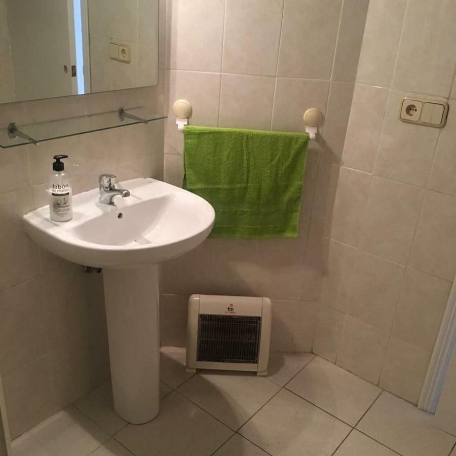 Moderno Apartamento Sin Piscina Torremolinos Kültér fotó