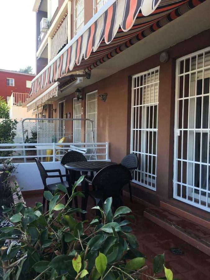 Moderno Apartamento Sin Piscina Torremolinos Kültér fotó